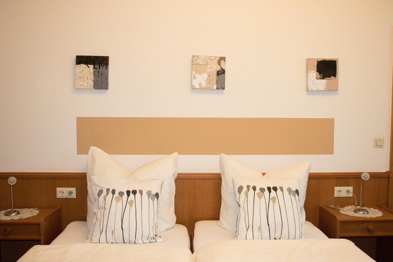 Stadthotel Russelsheim Exteriör bild