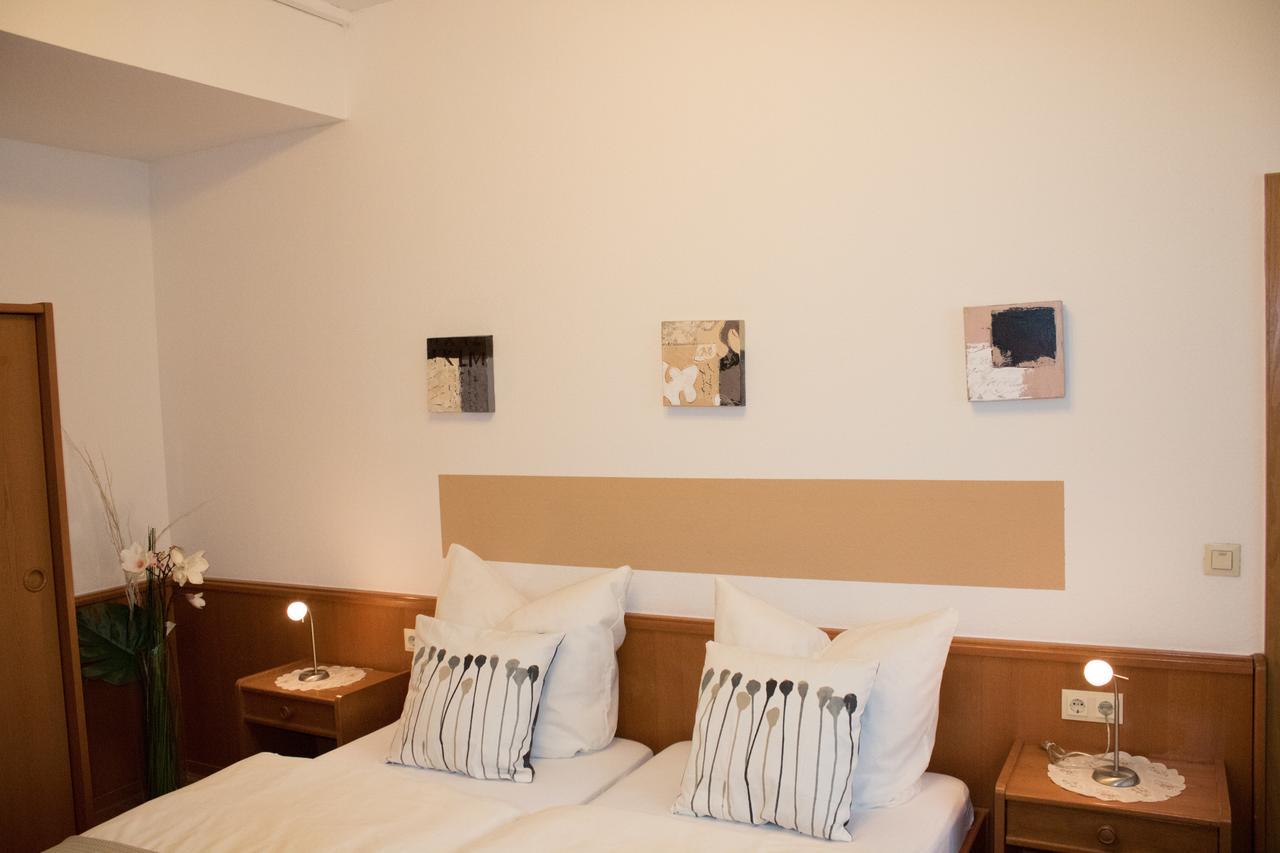 Stadthotel Russelsheim Exteriör bild